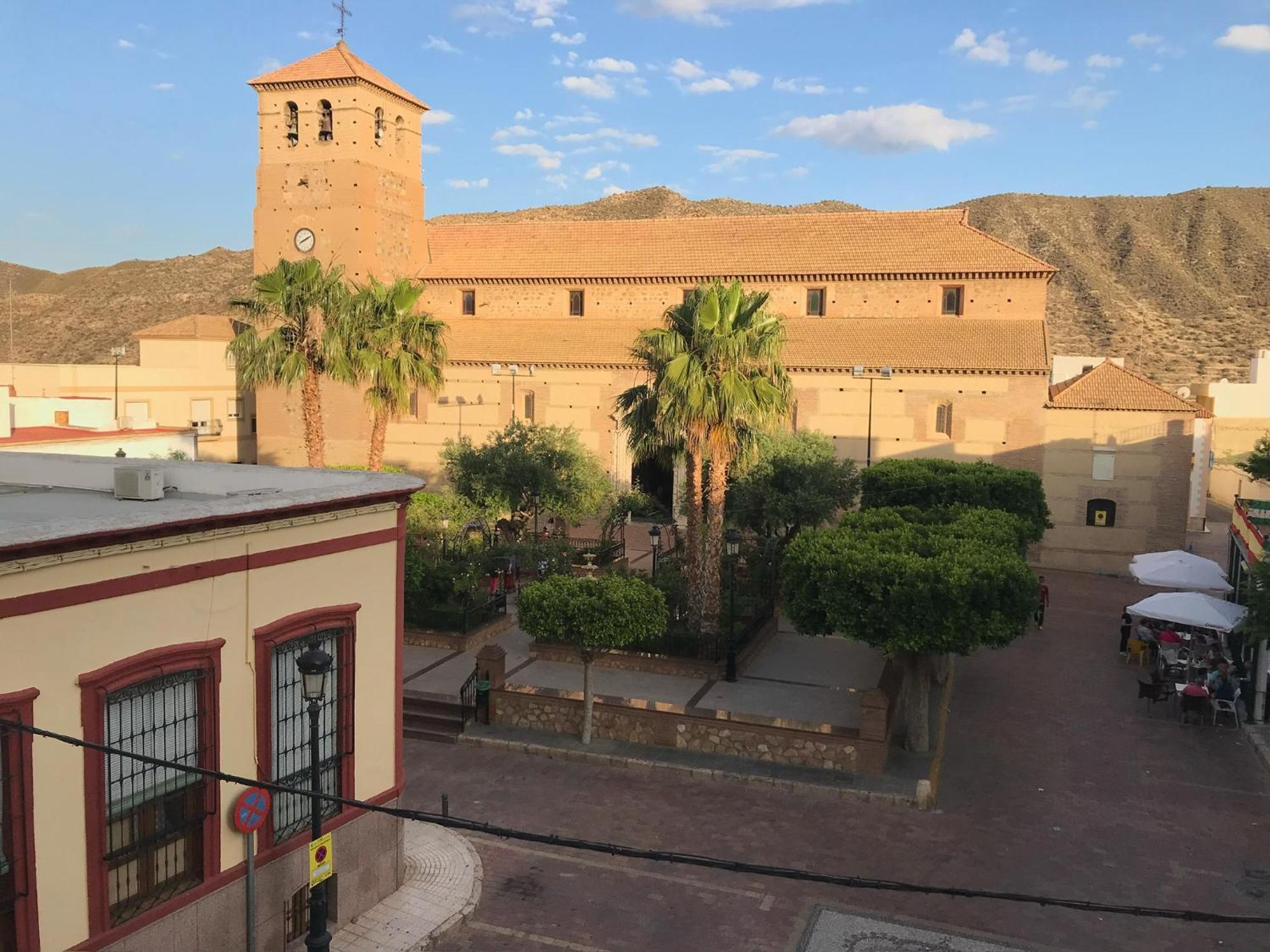 Hostal Avenida Tabernas Εξωτερικό φωτογραφία