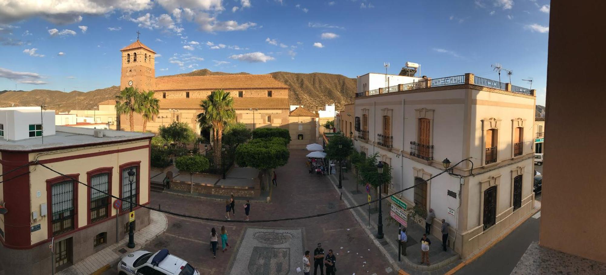 Hostal Avenida Tabernas Εξωτερικό φωτογραφία